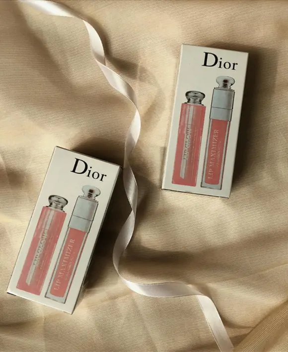 Dior Lip Maximizer flatlay