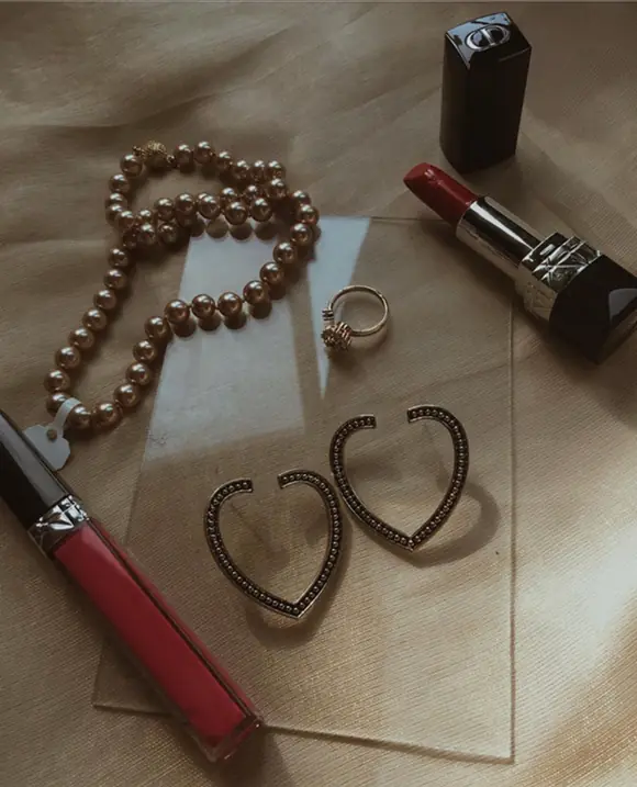 pearls and lipstick